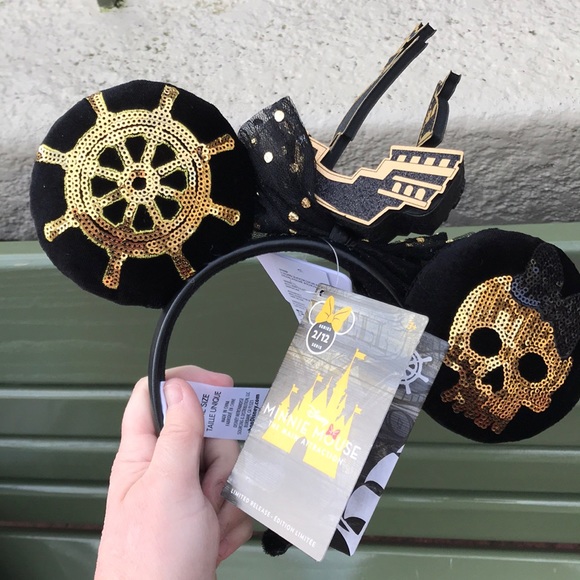 Minnie Main Attraction Pirates of the Caribbean - Picture 4 of 8